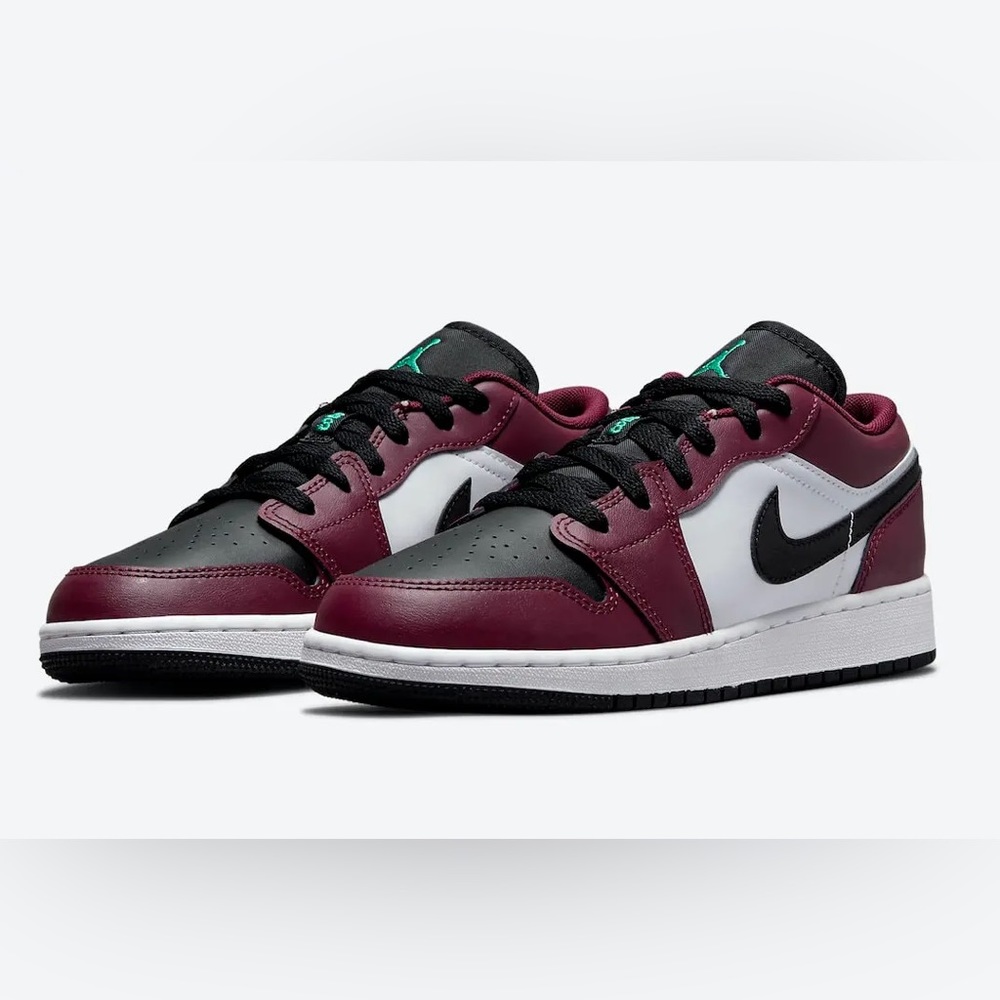AirJordan 1 Low GS Dark Beetroot with Roma Green Shoes